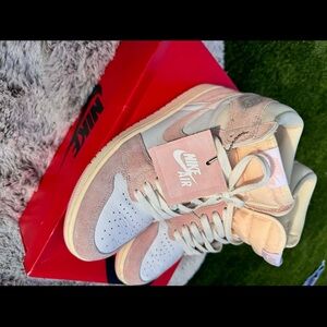 Nike Women's High-Top Sneakers